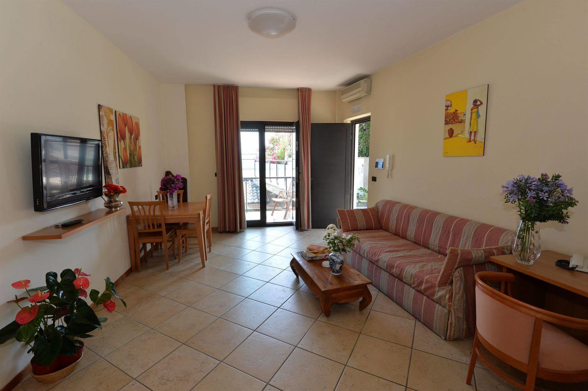 Miramare Aparthotel Pozzuoli