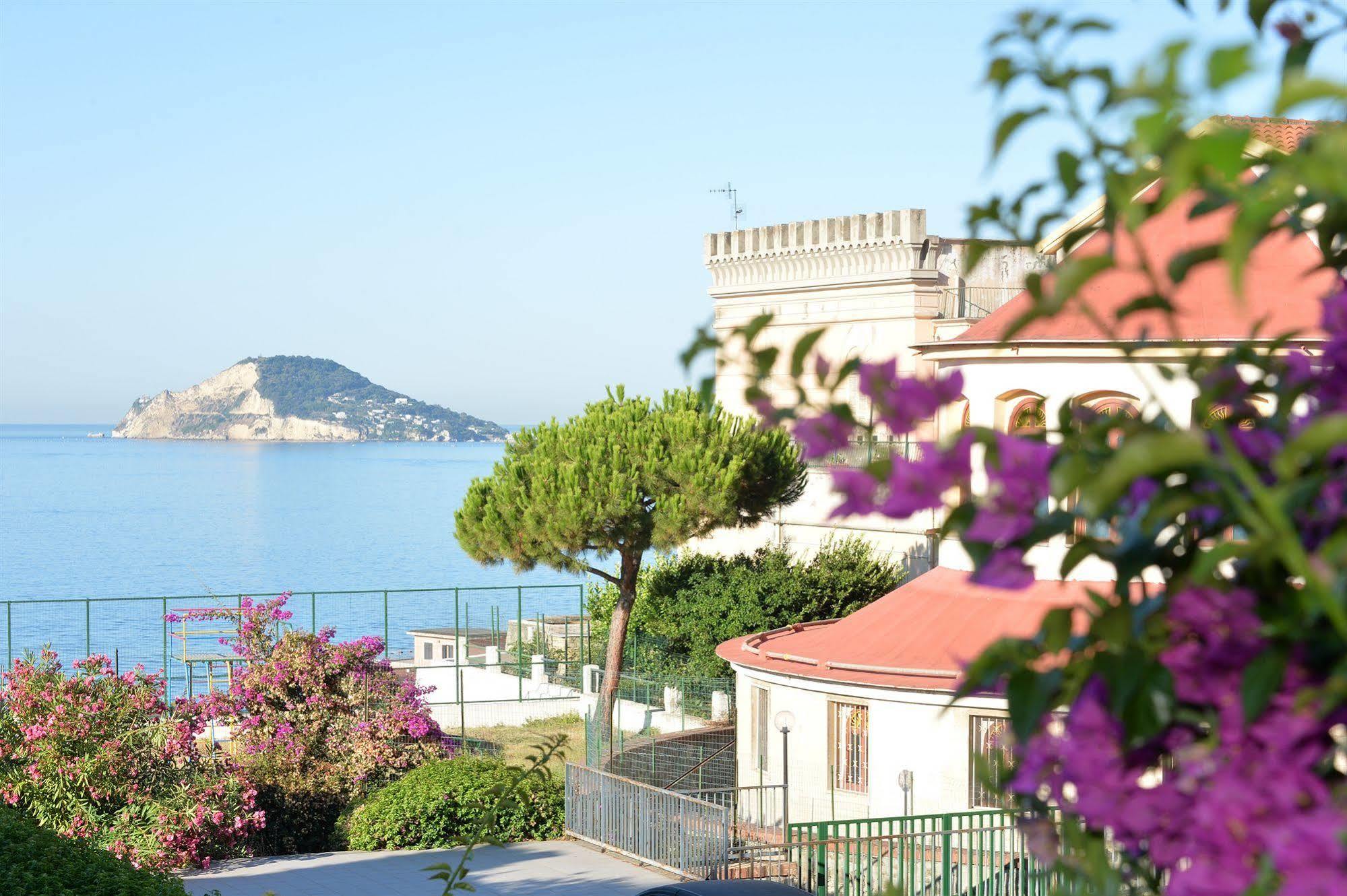 Miramare Pozzuoli